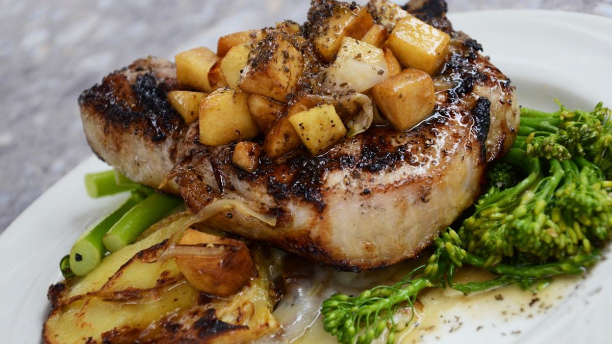 High-Protein Foods for Athletes: Complete Guide to Recovery & Performance